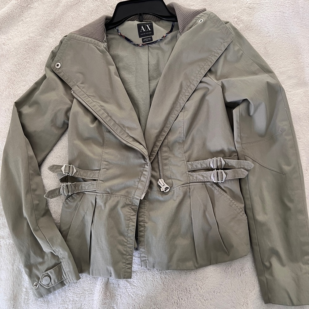 Jacket - Picture 5 of 6